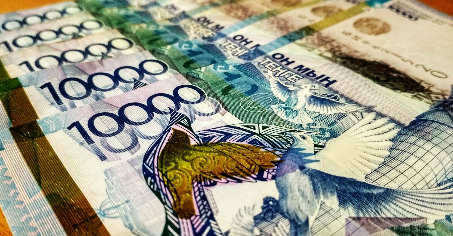 Пенсионеры смогут использовать накопления в ЕНПФ на покупку жилья или лечение
